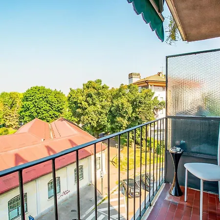 Large - Duomo Apartman Milánó